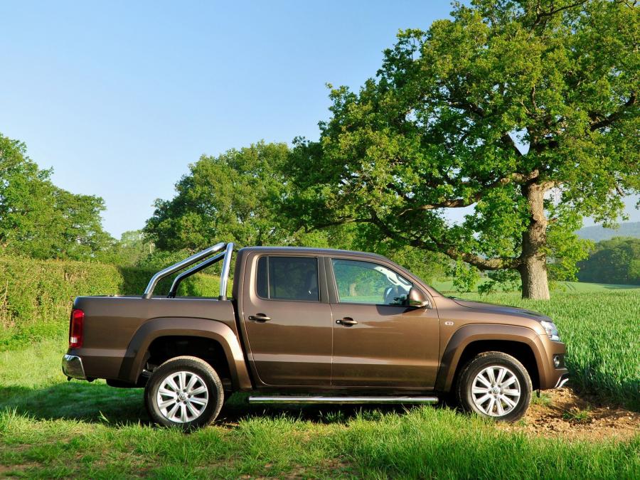  Volkswagen Amarok Double Cab Highline 2010 года  (UK) (фото 27 из 30)